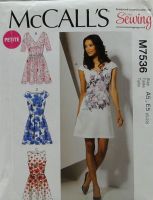 McCall's M7536 Misses/Miss Petite Dress